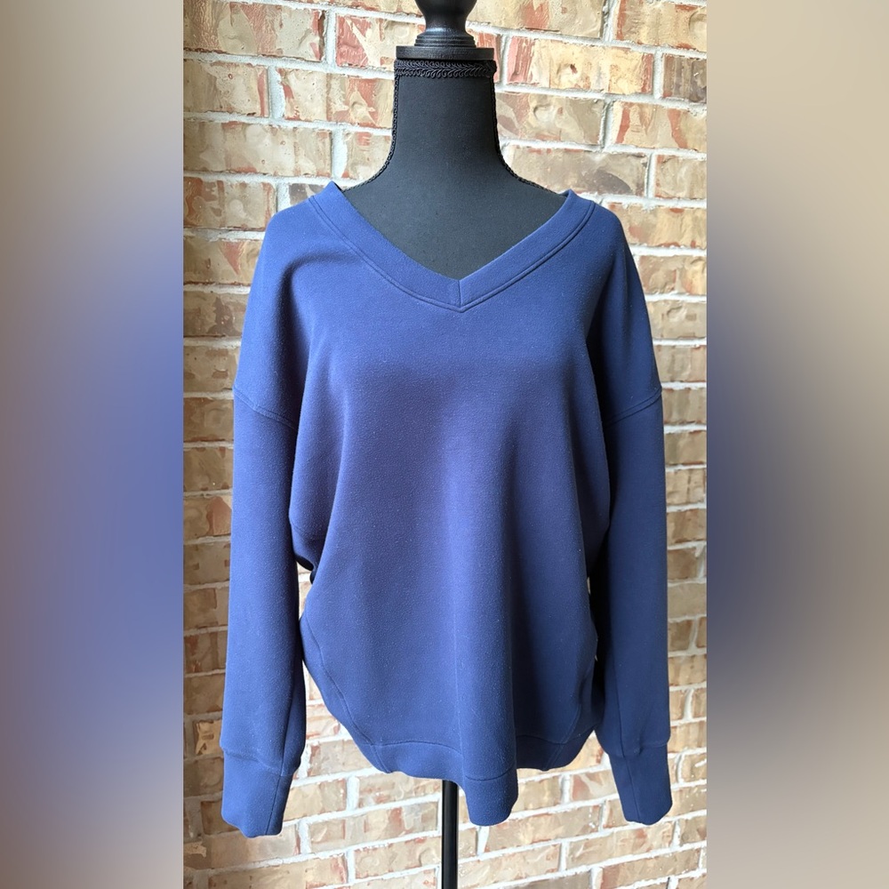 SPANX Women's V-Neck Tunic in Deep Blue